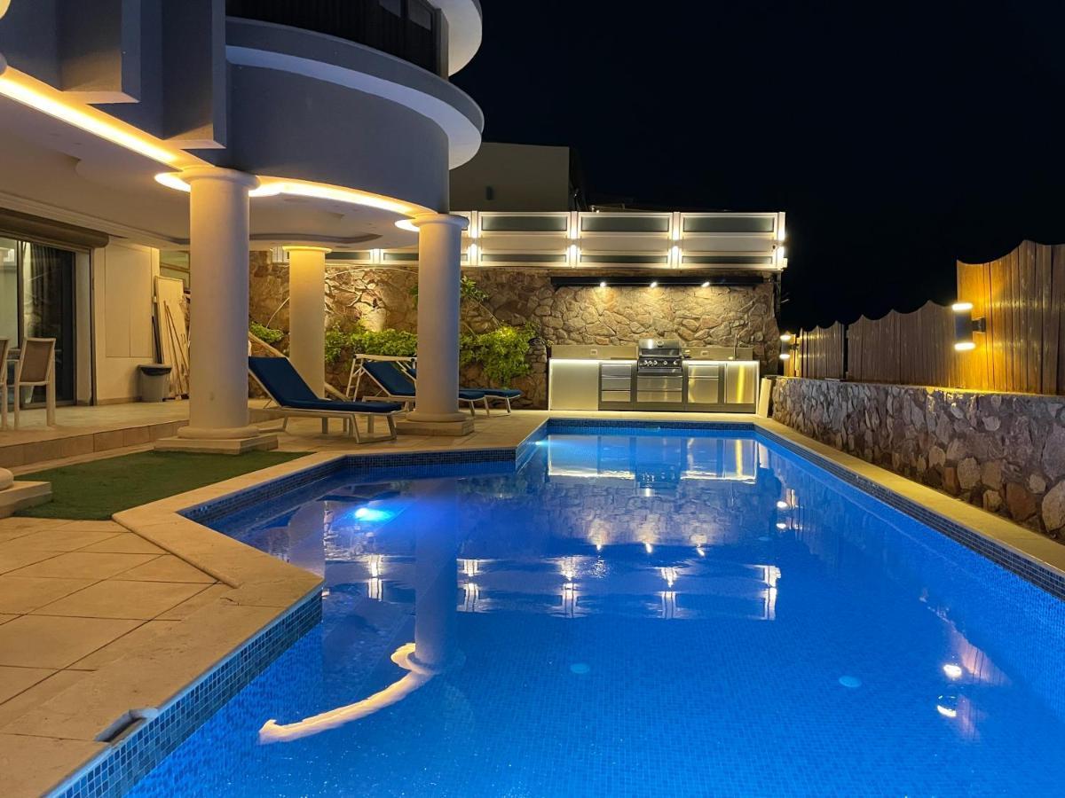 Luxury Suite By The Pool 엘라트 외부 사진