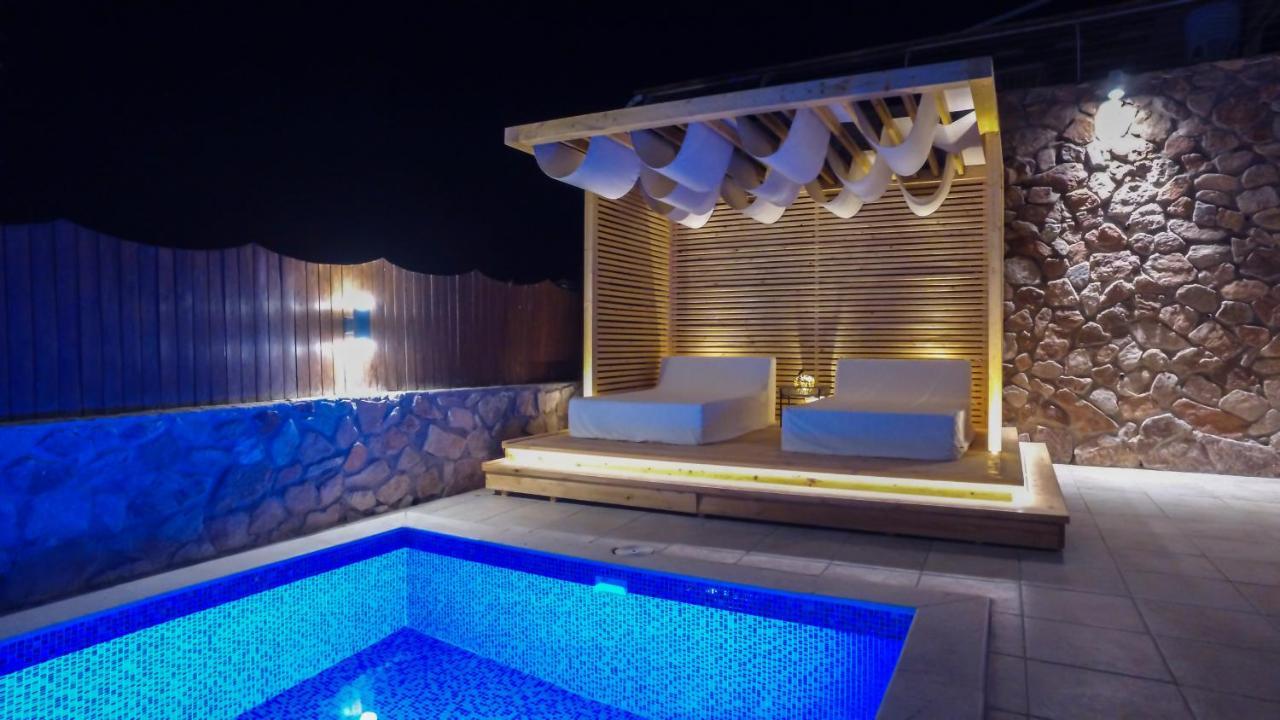 Luxury Suite By The Pool 엘라트 외부 사진